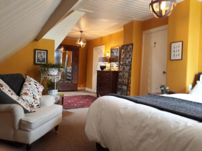  Farmhouse De Hoeve  Tonden